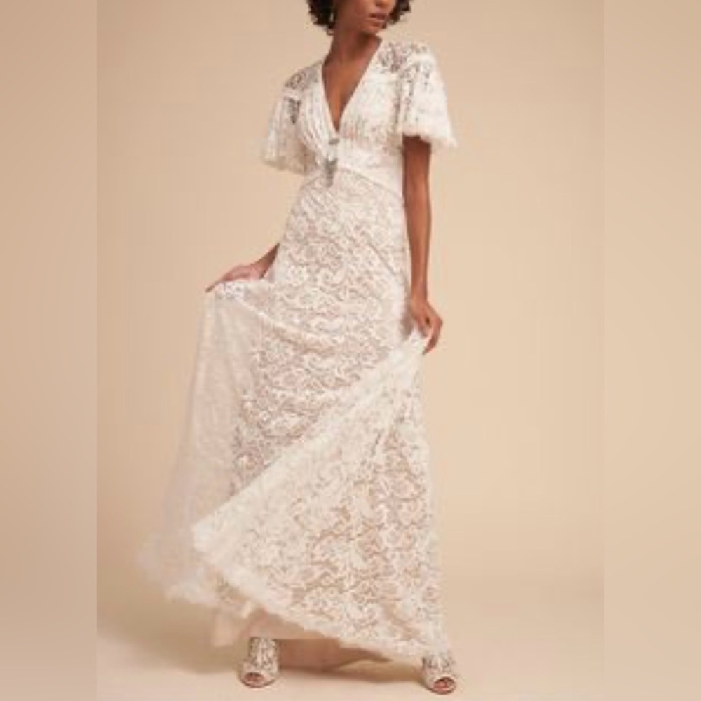 BHLDN Tadashi Shoji lace Wedding Gown, spring or summer romantic boho wedding